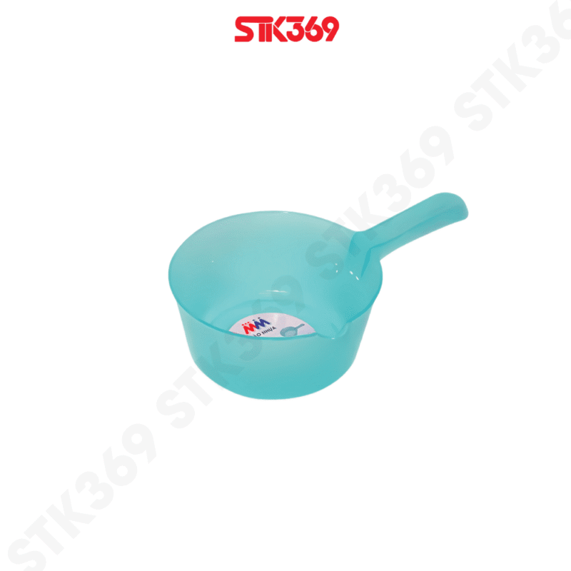 Gáo Múc Nước Nhựa MM