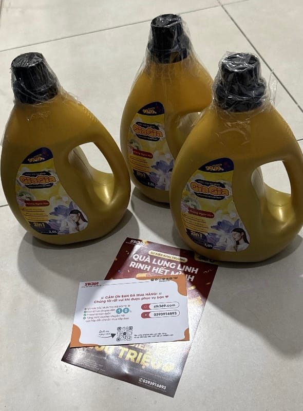 Image #2 from MyMyPhạm